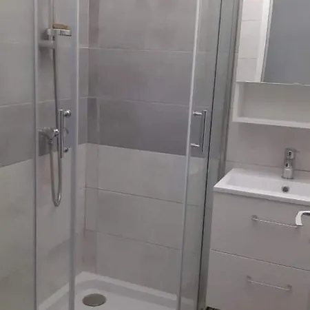 - Marina 4 - 17 Allée Des Pinons - 2-1 Appartement *